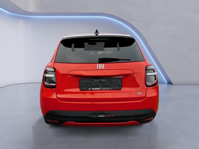 Fiat 600e La Prima mit voller Ausstattung 