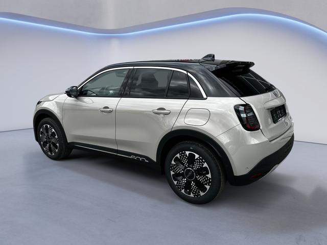 Fiat 600 MHEV 110 La Prima 