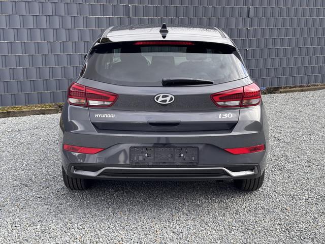 Hyundai i30 Hedgeback Facelift 299€ Lieferung Deutschlandweit 