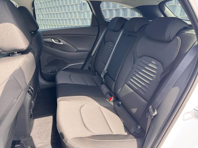 Hyundai i30 Kombi Facelift 299€ Lieferung Deutschlandweit 