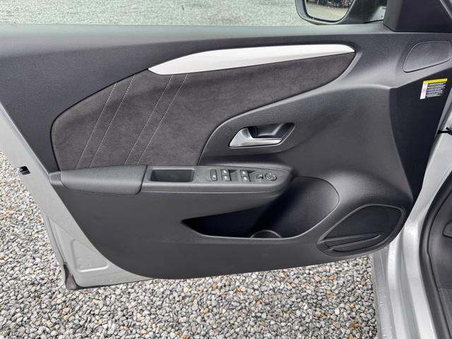 Opel Corsa GS 131PS MATRIX NAVI ALCANTARA 