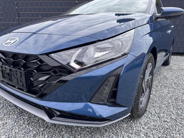 Hyundai i20 Family Automatik 