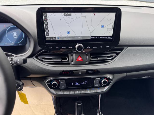 Hyundai i30 Kombi Family Automatik Smart Paket 