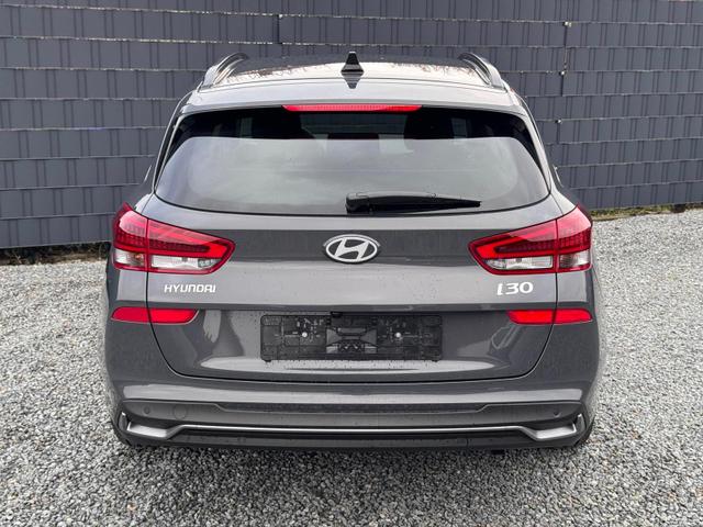Hyundai i30 Kombi Family Automatik Smart Paket 