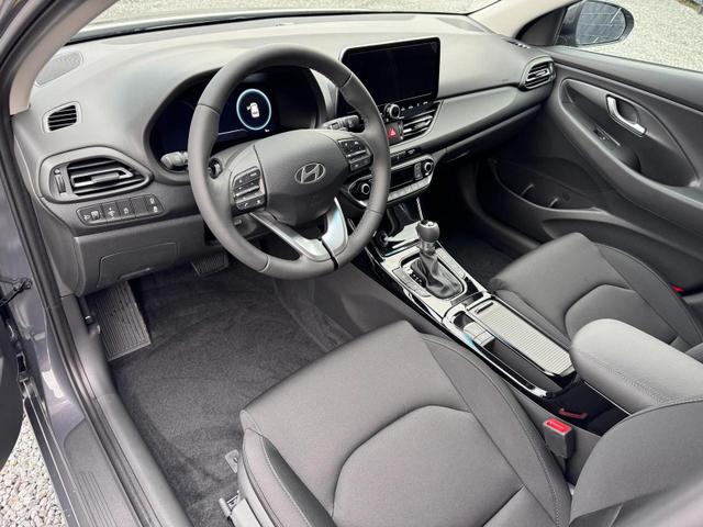 Hyundai i30 Kombi Family Automatik Smart Paket 