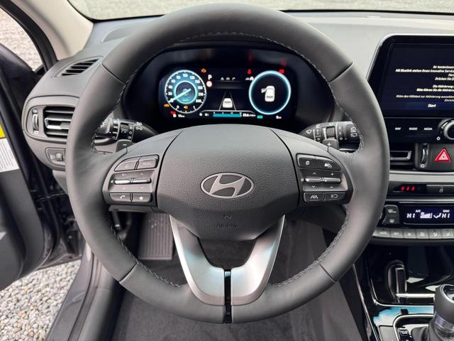 Hyundai i30 Kombi Family Automatik Smart Paket 