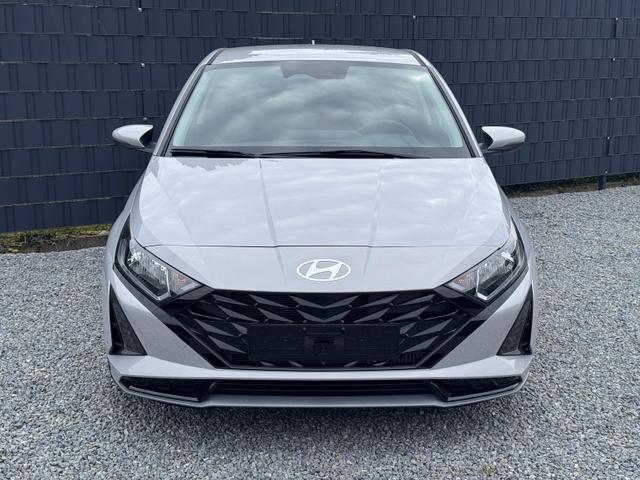 Hyundai i20 Family Automatik 