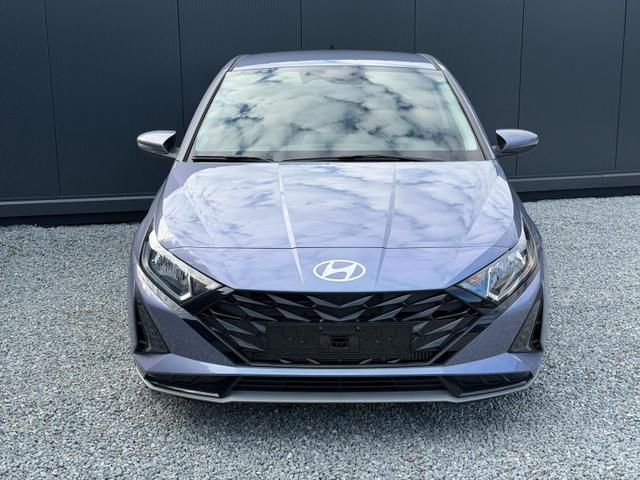 Hyundai i20 Family 