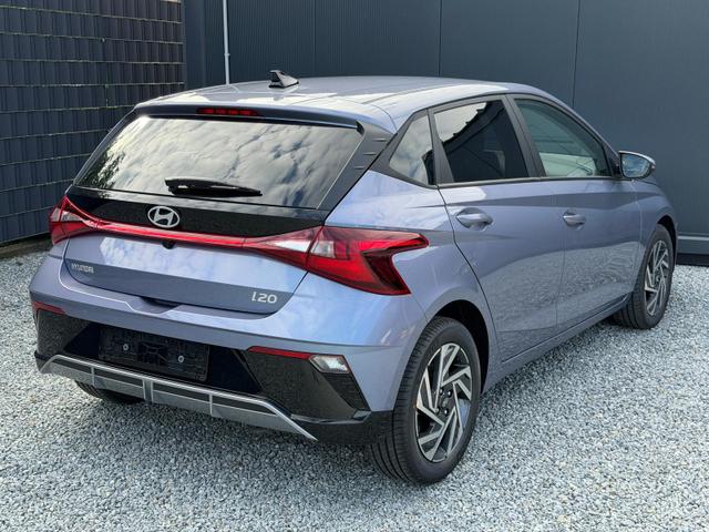 Hyundai i20 Family 