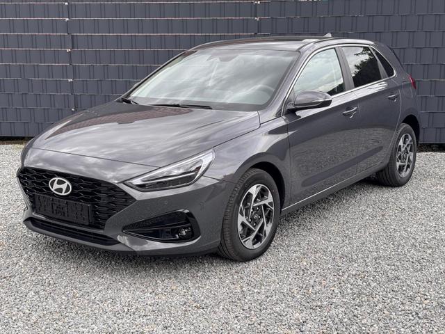 Hyundai i30 - Family HB Smart Paket 2026
