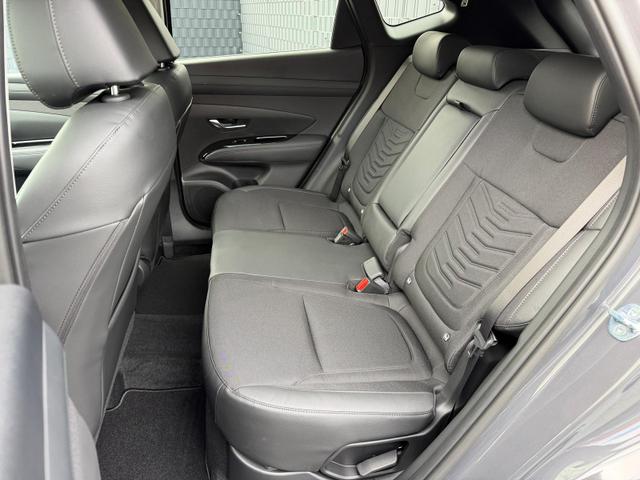 Hyundai TUCSON Black Line Hybrid 2WD Automatik 