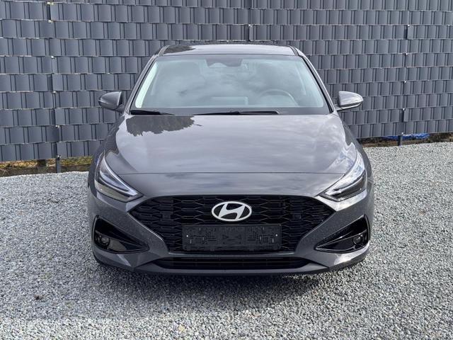 Hyundai i30 HB Family Automatik 