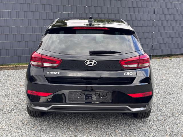 Hyundai i30 HB Family Automatik Smart Paket 