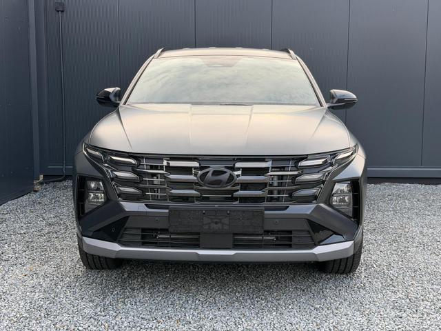 Hyundai TUCSON Black Line Hybrid 2WD Automatik 