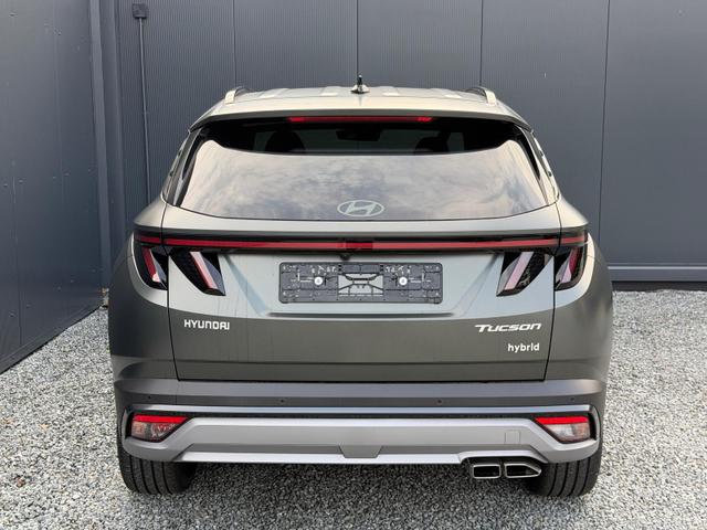 Hyundai TUCSON Black Line Hybrid 2WD Automatik 