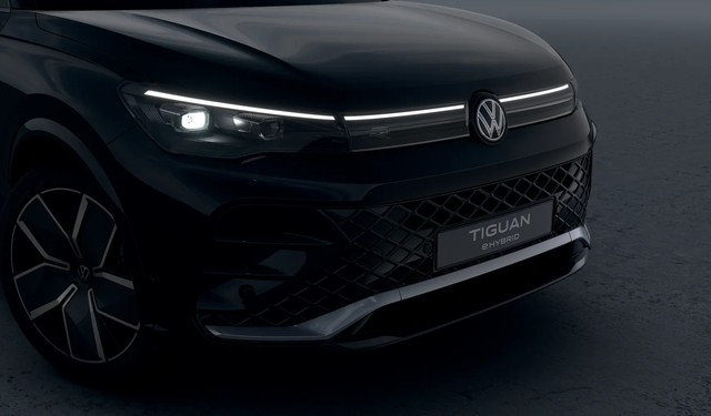 Volkswagen Tiguan R-Line 1.5 TSI eHybrid PANO+HUD+AHK+EasyOpen! 