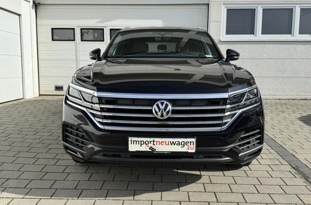 Volkswagen Touareg Basis 3.0 V6 TDI Innovision Cockpit+RFK+HUD uvm! 