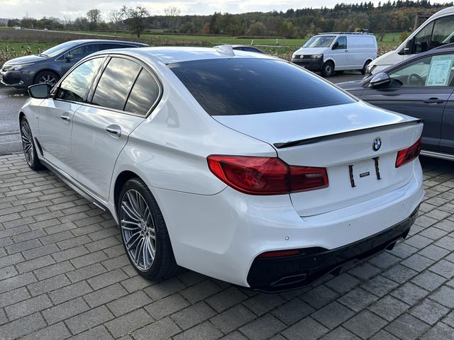 BMW 5er 540 i xDrive Sport Line HUD+HarmanKardon+Memory! 