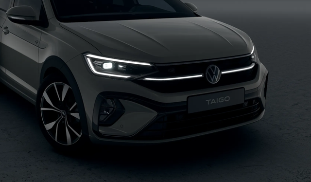 Volkswagen Taigo R-Line 1.5 TSI DSG PANO+AHK+RFK -31% !!! 