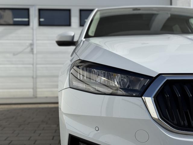 Skoda Fabia Ambition 1.0 TSI OPF AHK+Smartlink+Sunset uvm! 