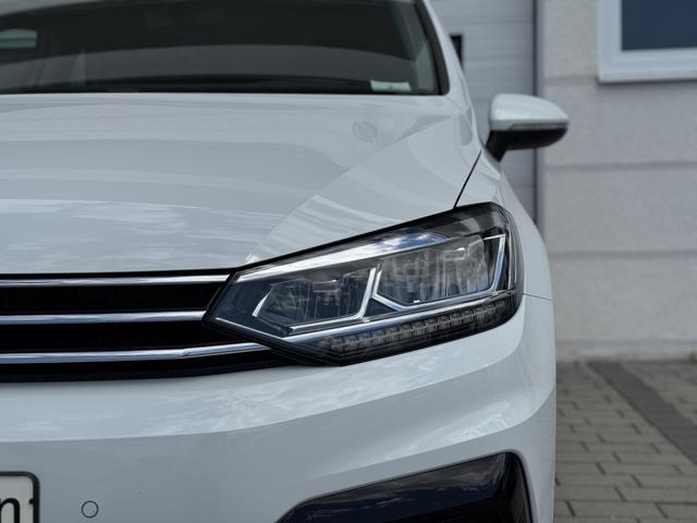 Volkswagen Touran Highline 1.5 TSI ACT OPF LED+NAVI+EasyOpen uvm! 