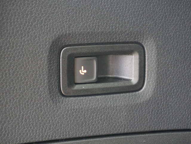 Volkswagen ID. BUZZ Pro LR AHK+7-Sitzer+360&deg; Kamera+IQLight uvm! 