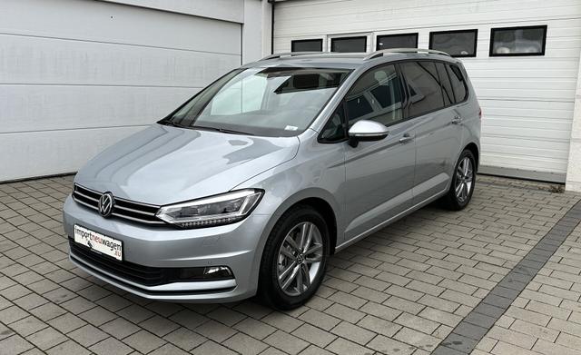 Volkswagen Touran Limited 1.5 TSI OPF DSG IQ.Light+7-Sitzer+4 J. Garantie! 