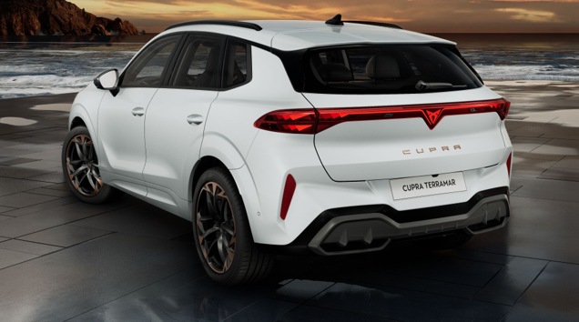 Cupra Terramar 2.0 TSI 195 kW 4Drive VZ Terramar VZ 2.0 TSI 4Drive Head-Up+Sennheiser+360° Kamera uvm! 