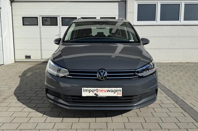 Volkswagen Touran Comfortline 1.5 TSI DSG AHK+EasyOpen+4 J. Garantie! 