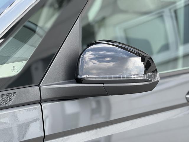 Volkswagen T7 Multivan Lang 2.0 TDI AHK+Kamera+Tisch uvm! 