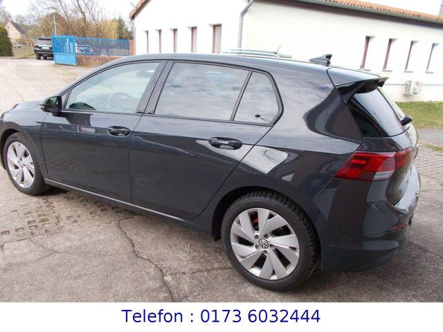 Volkswagen Golf VIII 2.0 TDI SCR Basis 