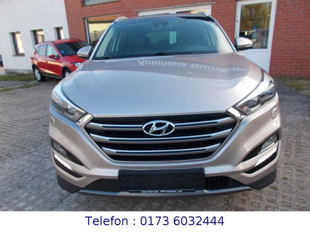 Hyundai TUCSON Premium 4WD Automatik 