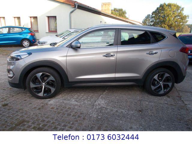 Hyundai TUCSON Premium 4WD Automatik 