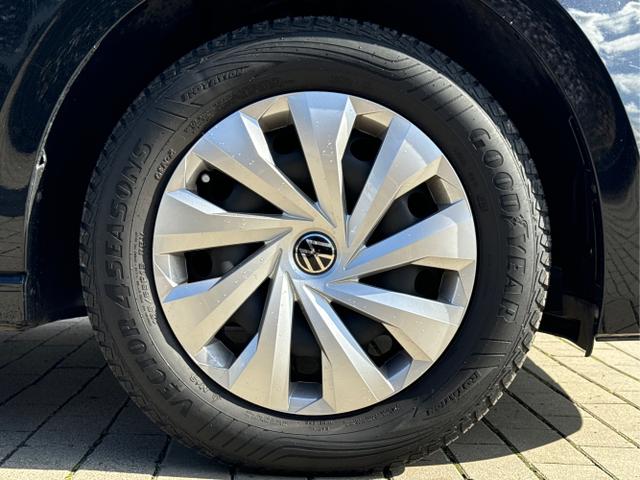 Volkswagen / Polo / Schwarz / / / *ACC/SHZ/DAB+/Licht+Sicht/LED