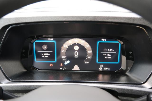 Caddy Maxi Benzin Grau 