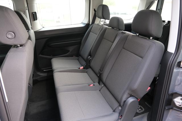Caddy Maxi Benzin Grau 
