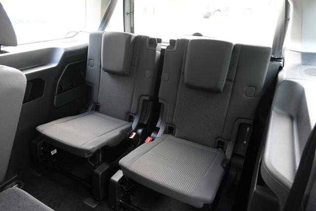 Caddy Maxi Benzin Grau 