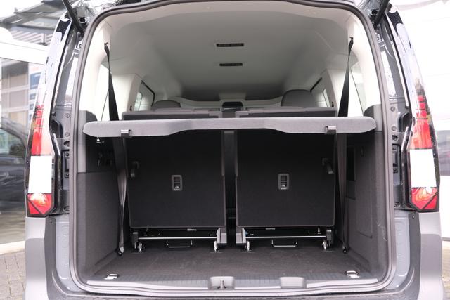 Caddy Maxi Benzin Grau 