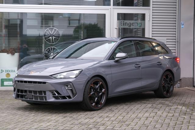 Cupra Leon Sportstourer - 2.0 TSI VZ 4Drive Panodach AHK Side-Assist