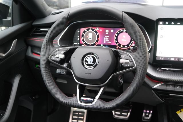 Skoda Octavia RS Grau 