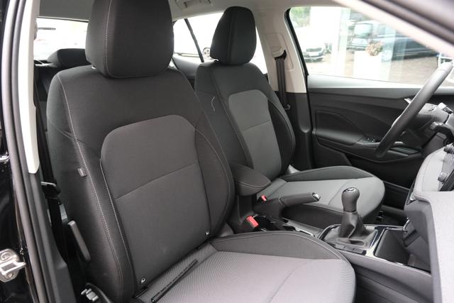 Skoda Fabia Selection Schwarz 