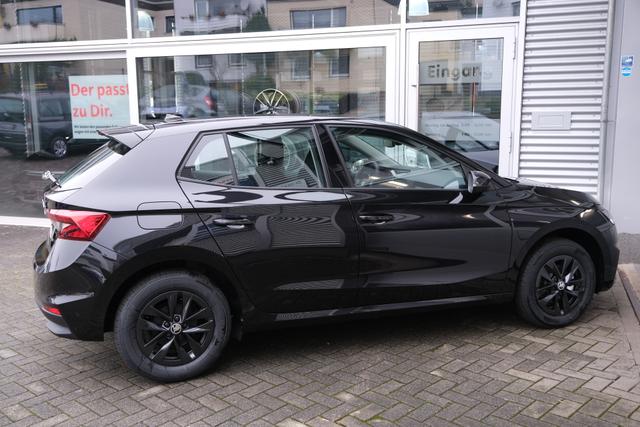 Skoda Fabia Selection Schwarz 