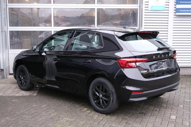 Skoda Fabia Selection Schwarz 