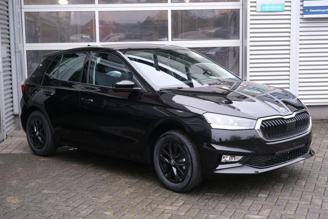 Skoda Fabia Selection Schwarz 