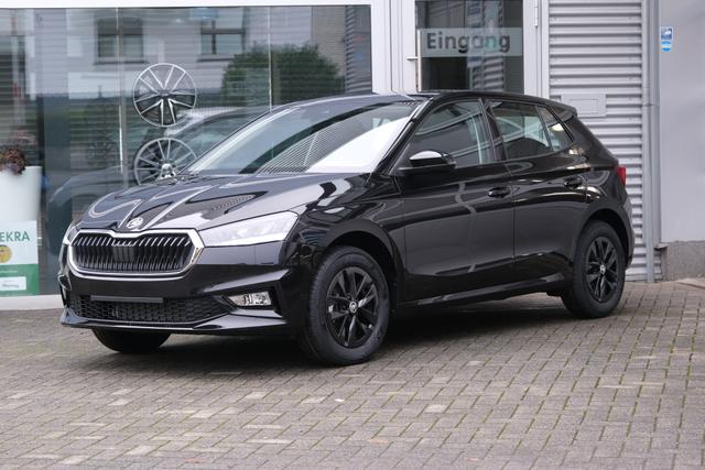 Skoda Fabia Selection Schwarz 