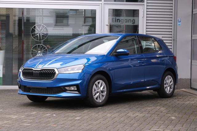 Skoda Fabia - 1.0 TSI Selection Kamera LED APP-Navi Alu PDC