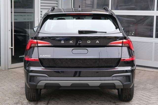 Skoda Fabia Selection Schwarz 