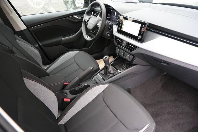 Skoda Fabia Selection Schwarz 