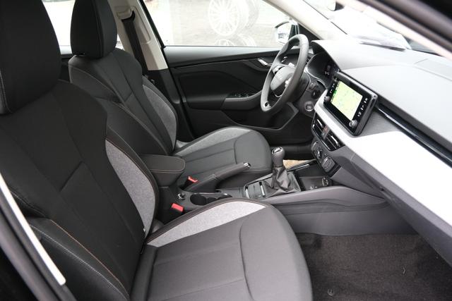 Skoda Fabia Selection Schwarz 