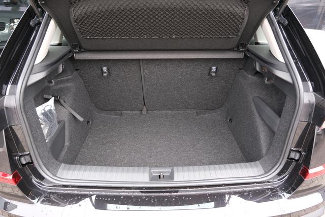 Skoda Fabia Selection Schwarz 